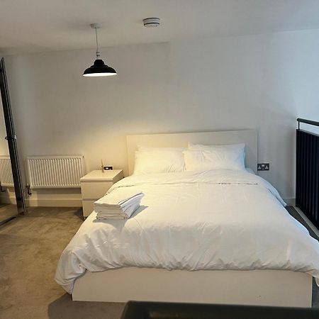 Luxurious 1-Bedroom With Parking Birmingham Eksteriør bilde